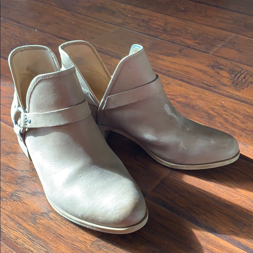 Lucky brand leather ankle booties